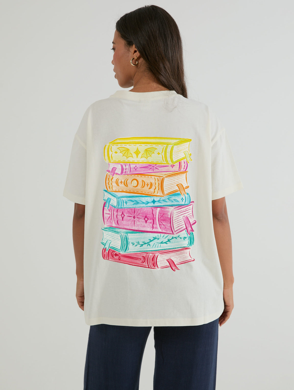ACOTAR Book Stack T-Shirt In White Tops & T-Shirts Skinnydip London