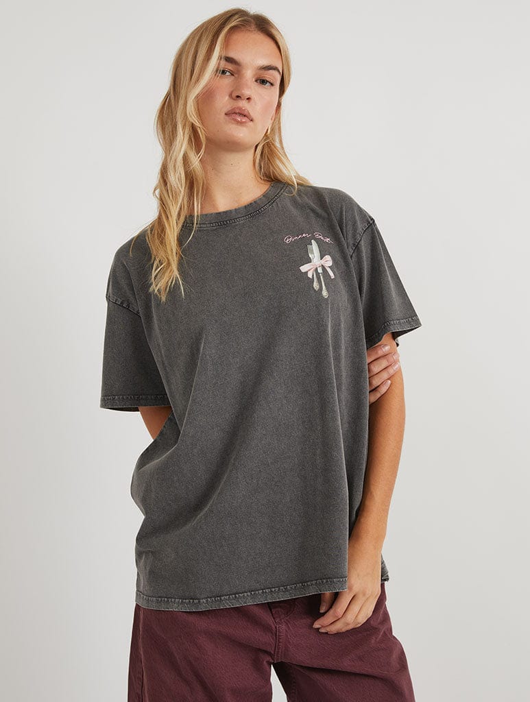 Dinner Date T-Shirt in Acid Wash Tops & T-Shirts Skinnydip London