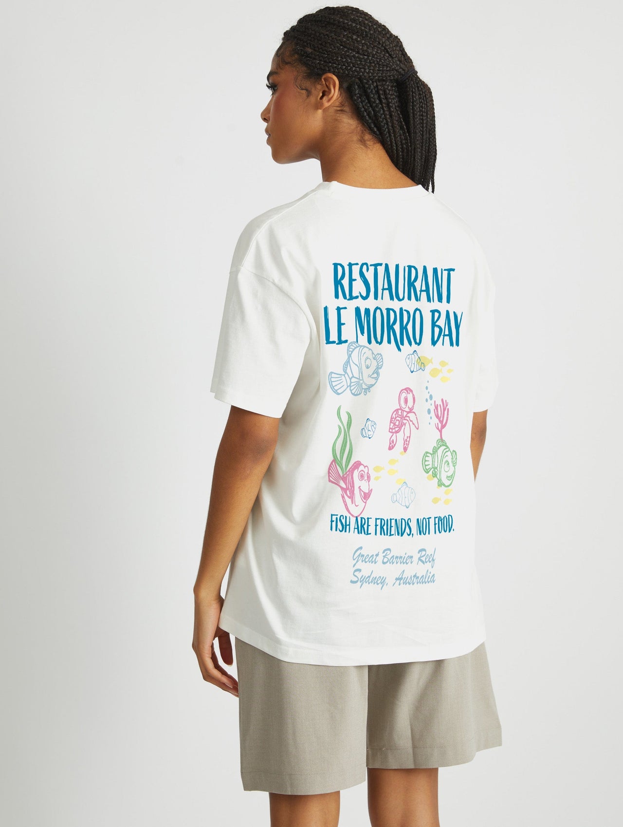 Disney Finding Nemo Restaurant Le Morro Bay T-Shirt In White Tops & T-Shirts Skinnydip London