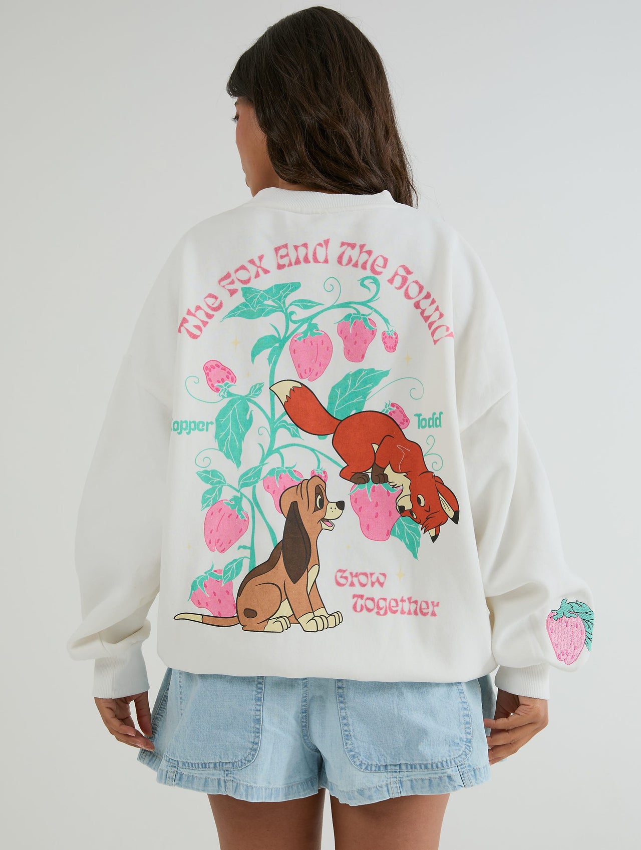 Disney Fox And The Hound Sweatshirt in Ecru Hoodies & Sweatshirts Skinnydip London