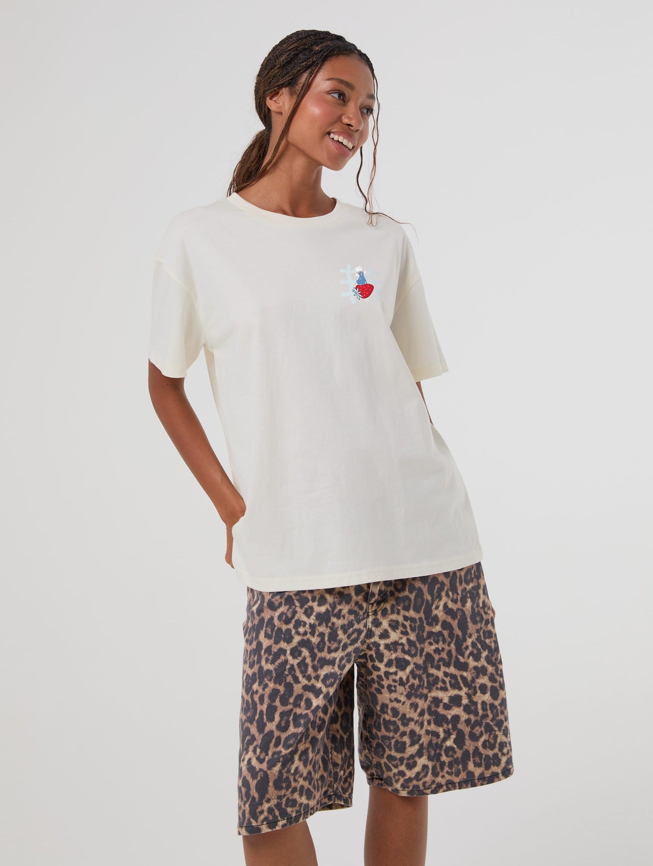 Disney Pixar Ratatouille Pique-Nique T-Shirt In White Tops & T-Shirts Skinnydip London