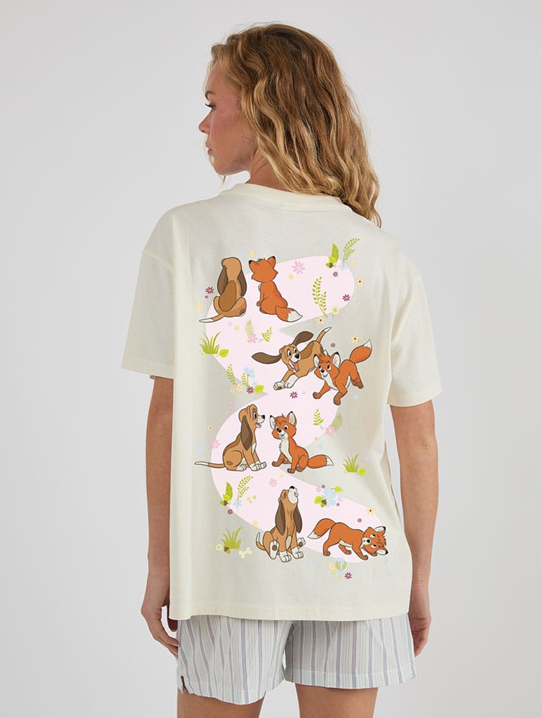 Disney The Fox And The Hound Nature T-Shirt In White Tops & T-Shirts Skinnydip London