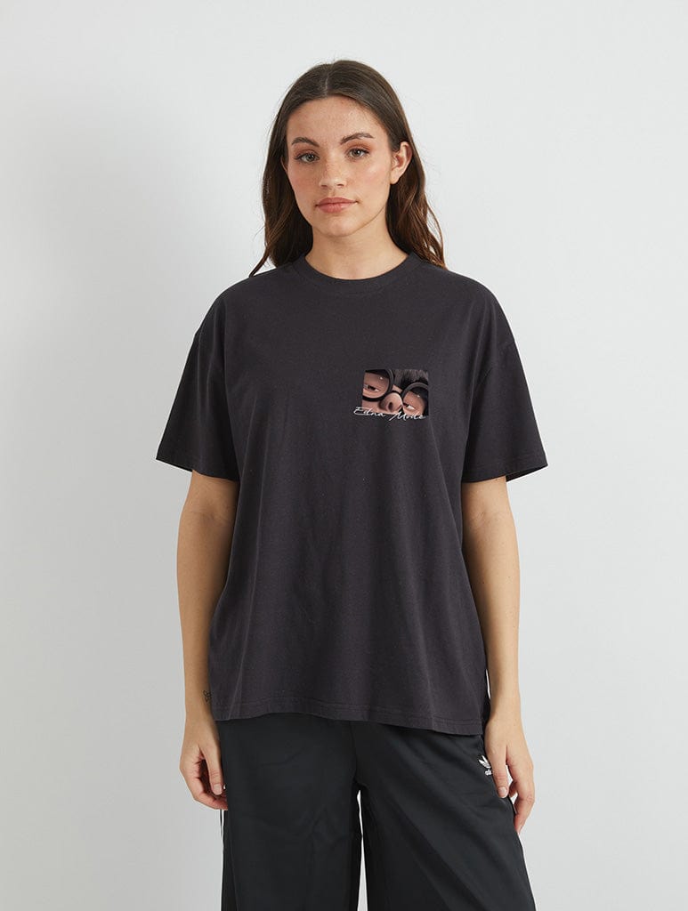 Disney The Incredibles Edna Mode T-Shirt In Black Tops & T-Shirts Skinnydip London