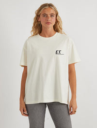E.T. Poster T-Shirt In White Tops & T-Shirts Skinnydip London