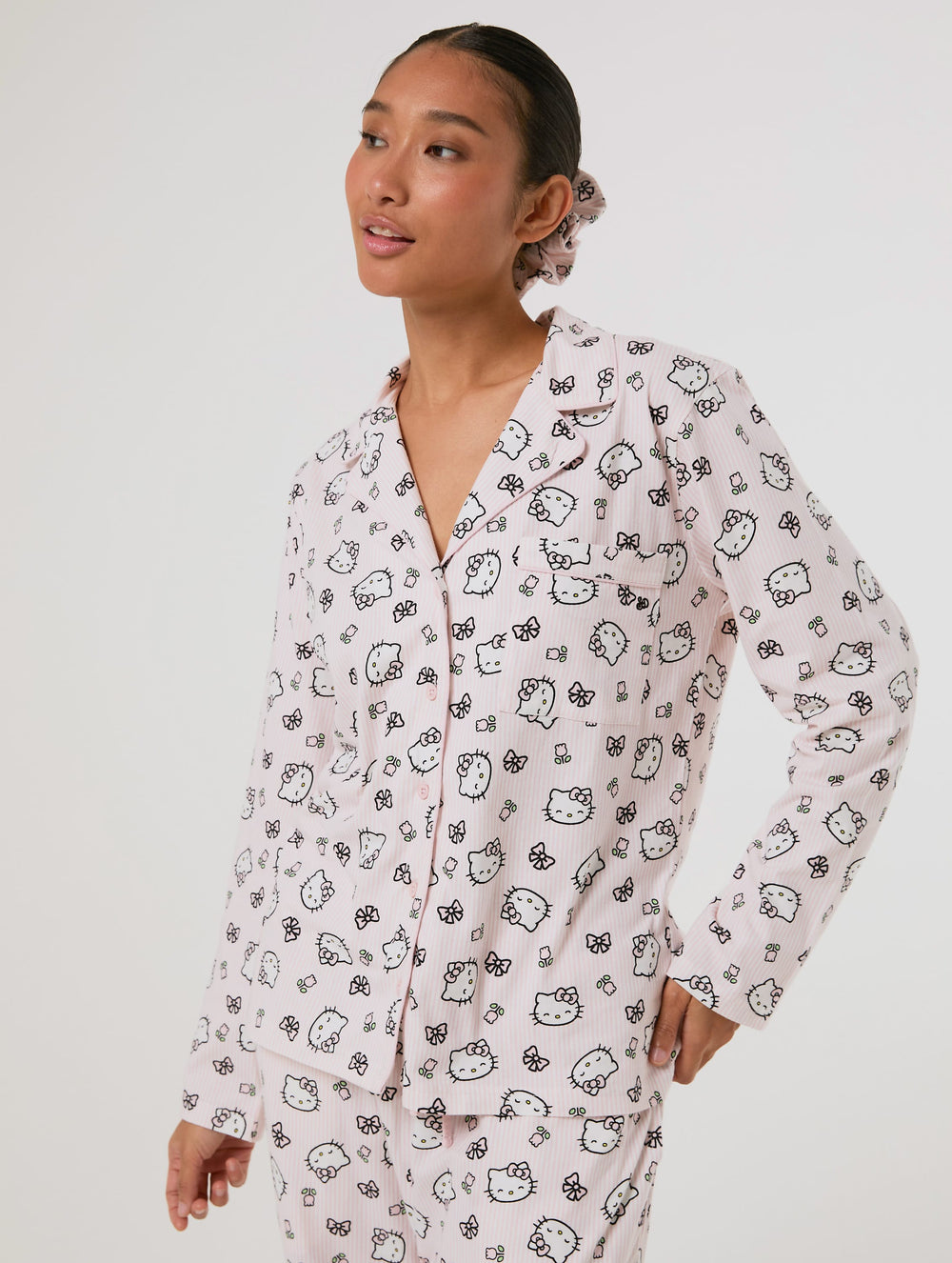 Hello Kitty x Skinnydip Pyjama Set with Scrunchie Lingerie & Nightwear Skinnydip London