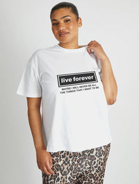 Live Forever T-Shirt In White Tops & T-Shirts Skinnydip London
