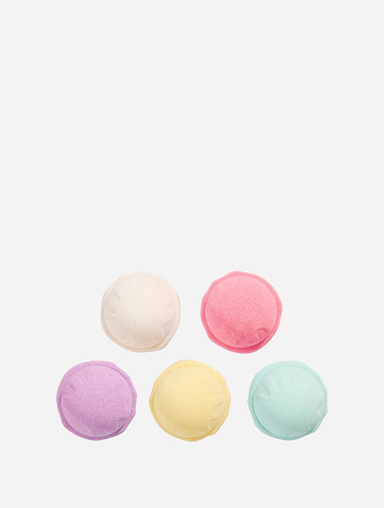 Loofah and Ice Cream Bath Bomb Gift Set Body Care Skinnydip London