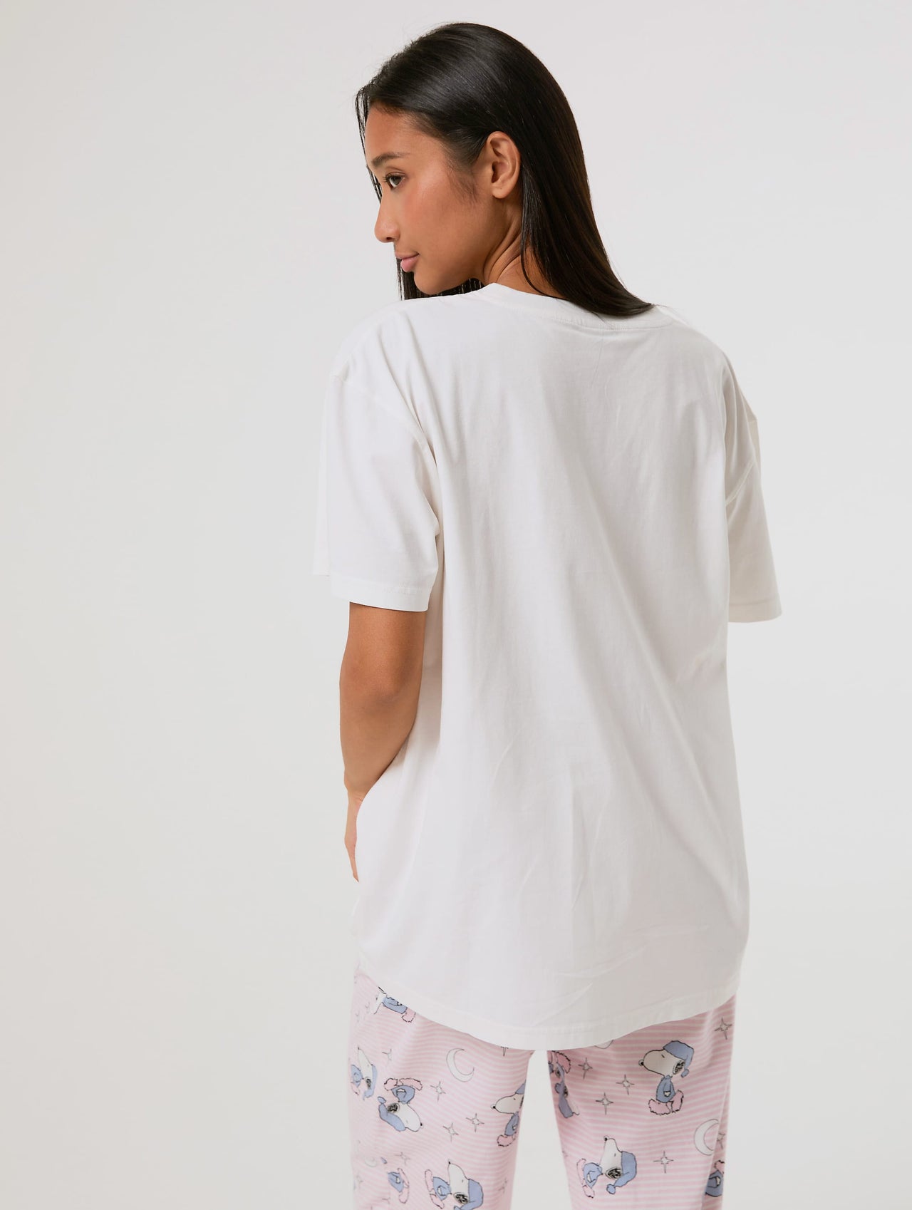 Peanuts x Skinnydip Snoopy Chill T-Shirt and Trouser Set with Eye Mask Lingerie & Nightwear Skinnydip London