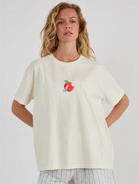 Peter Rabbit x Skinnydip Apple T-Shirt In White Tops & T-Shirts Skinnydip London