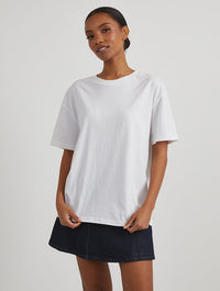 Powerpuff Girls Beach T-Shirt in Ecru Tops & T-Shirts Skinnydip London