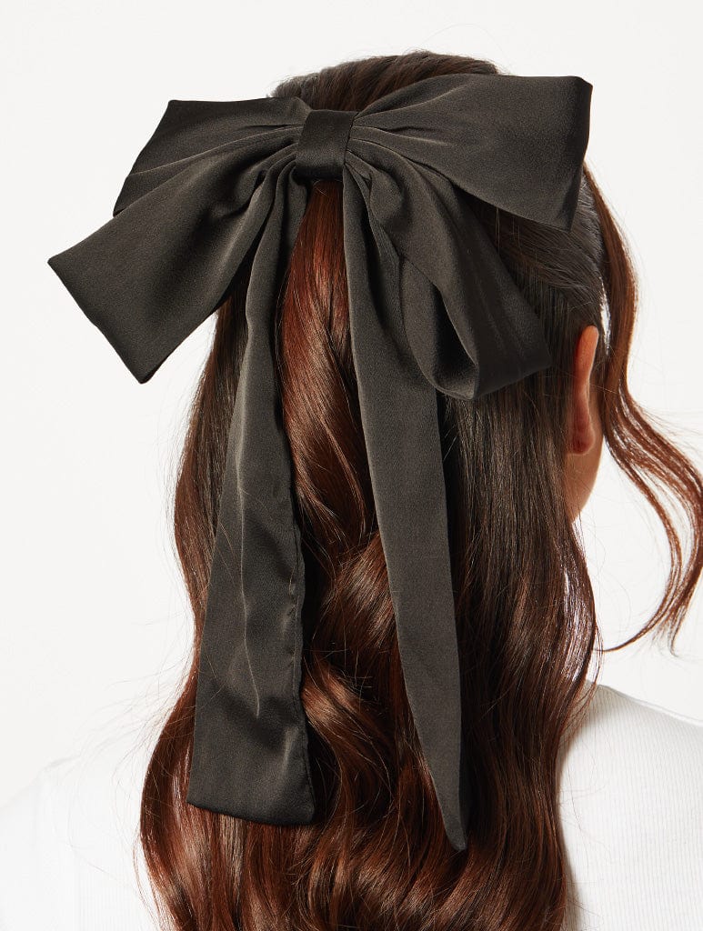 Satin Oversized Bow Hair Clip in Black Gift Sets Skinnydip London