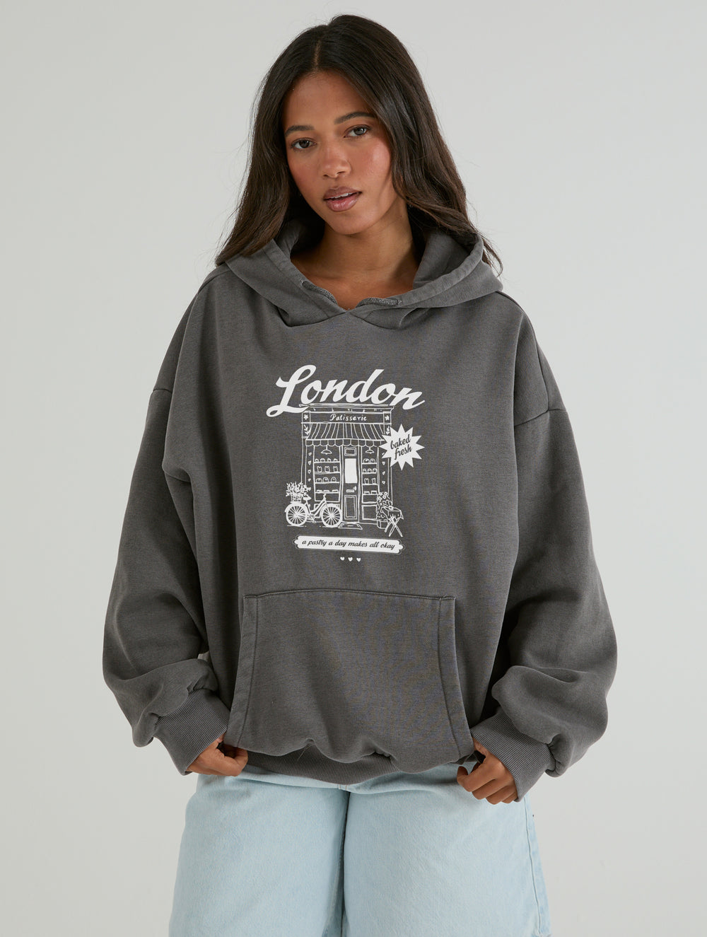 London Pâtisserie Hoodie In Acid Wash