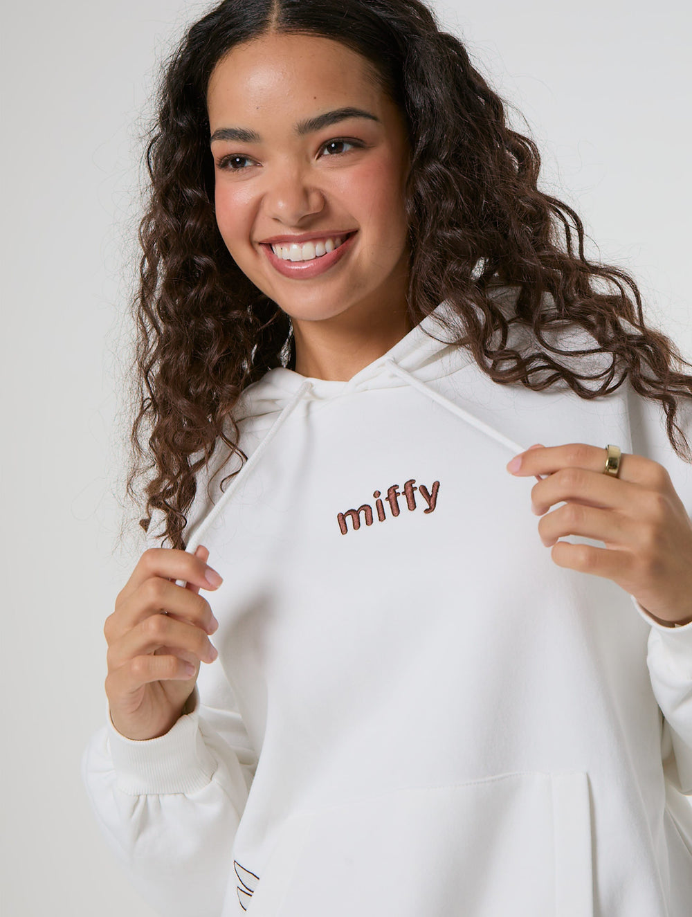 Miffy x Skinnydip Kite Hoodie in Ecru