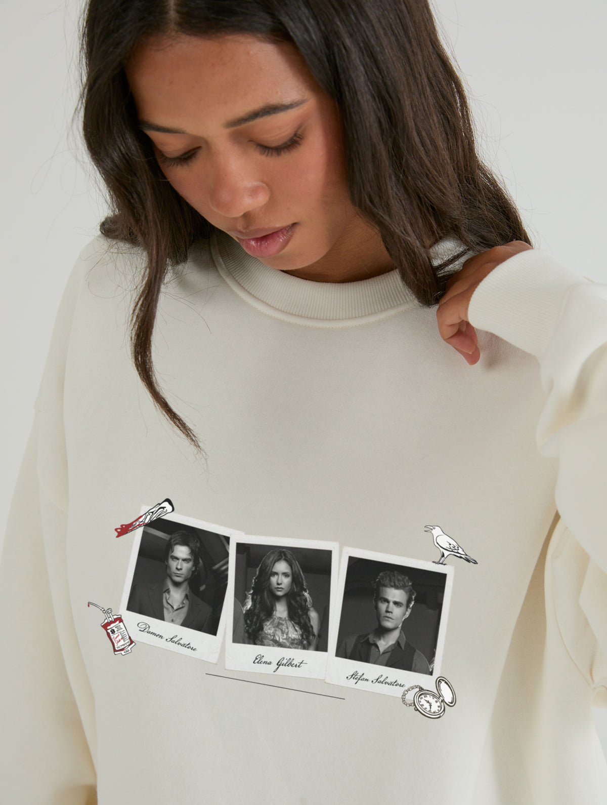 The Vampire Diaries x Skinnydip Photos Sweatshirt In White