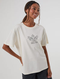 ACOTAR Mythical World T-Shirt In White Tops & T-Shirts Skinnydip London