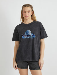 Casper x Skinnydip Poster Print T-Shirt In Acid Wash Tops & T-Shirts Skinnydip London