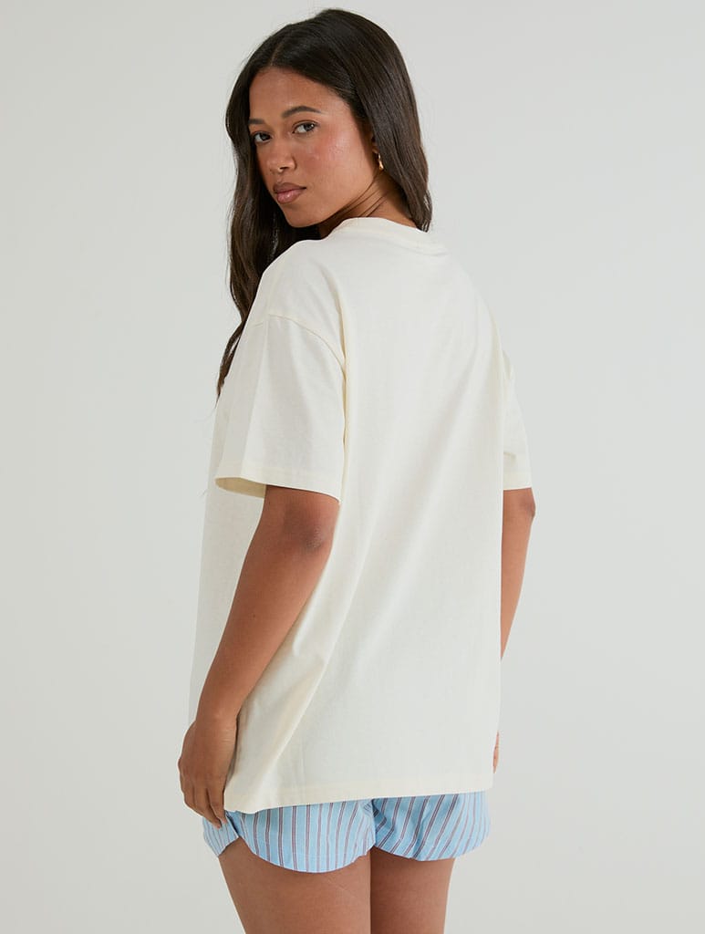 Disney Mickey And Friends Front Print T-Shirt In White Tops & T-Shirts Skinnydip London