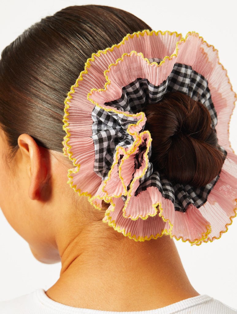 Gingham Frill Extra Large Scrunchie in Pink Gift Sets Skinnydip London