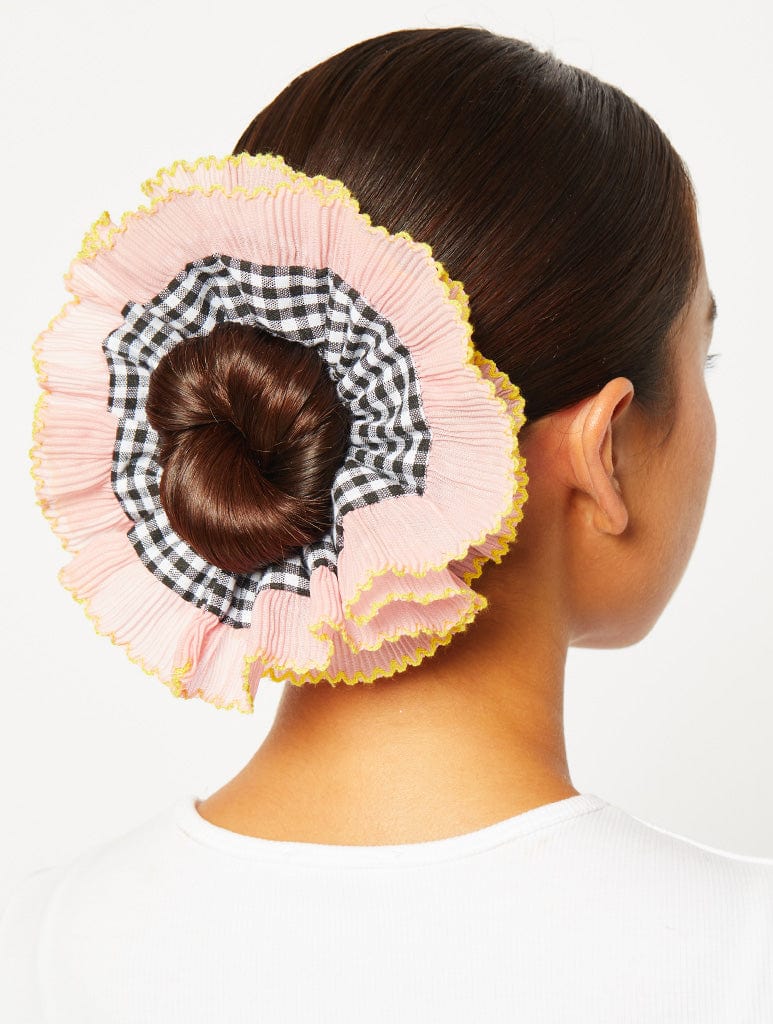 Gingham Frill Extra Large Scrunchie in Pink Gift Sets Skinnydip London