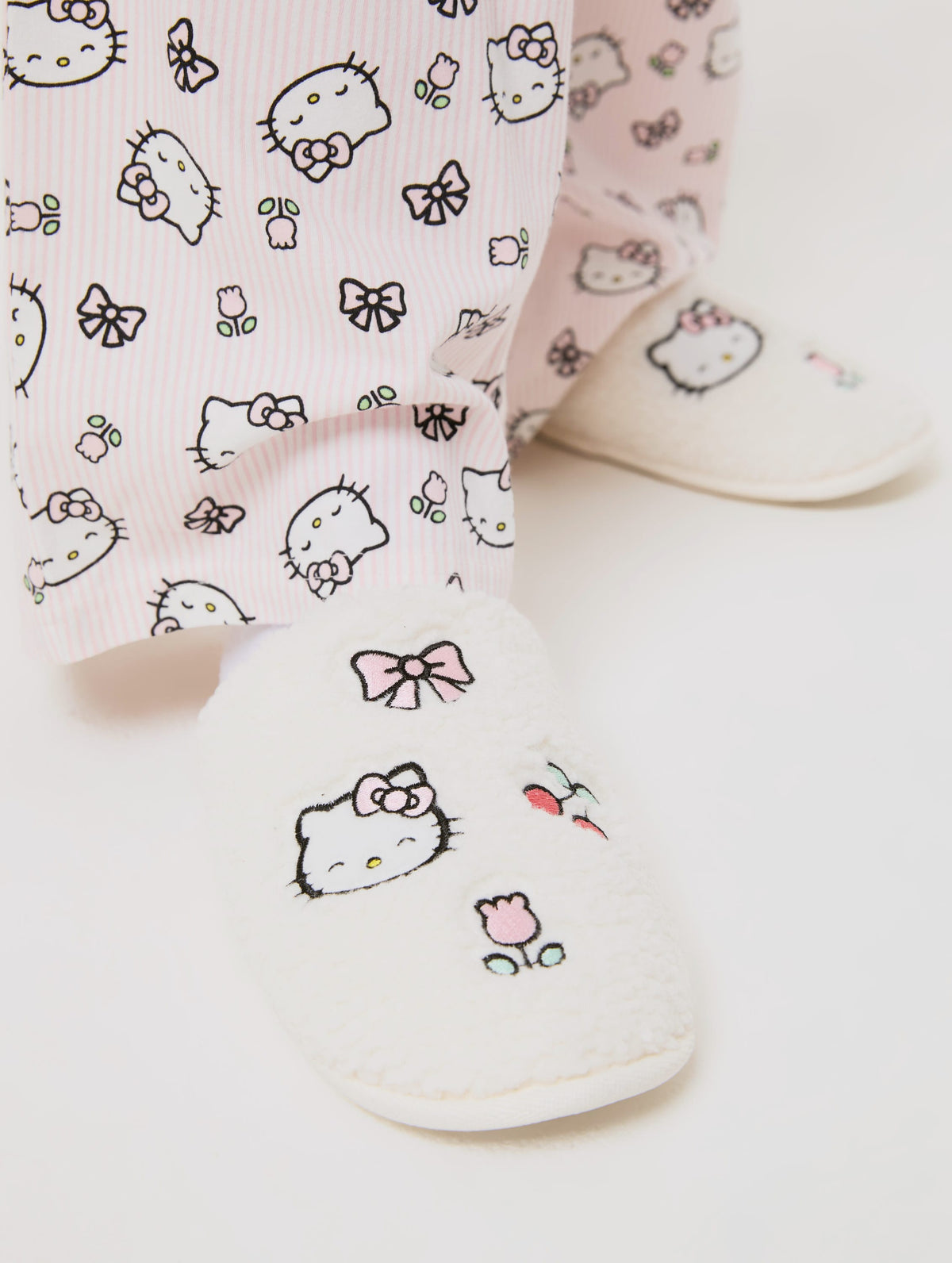 Hello Kitty x Skinnydip Icon Slippers Lingerie & Nightwear Skinnydip London