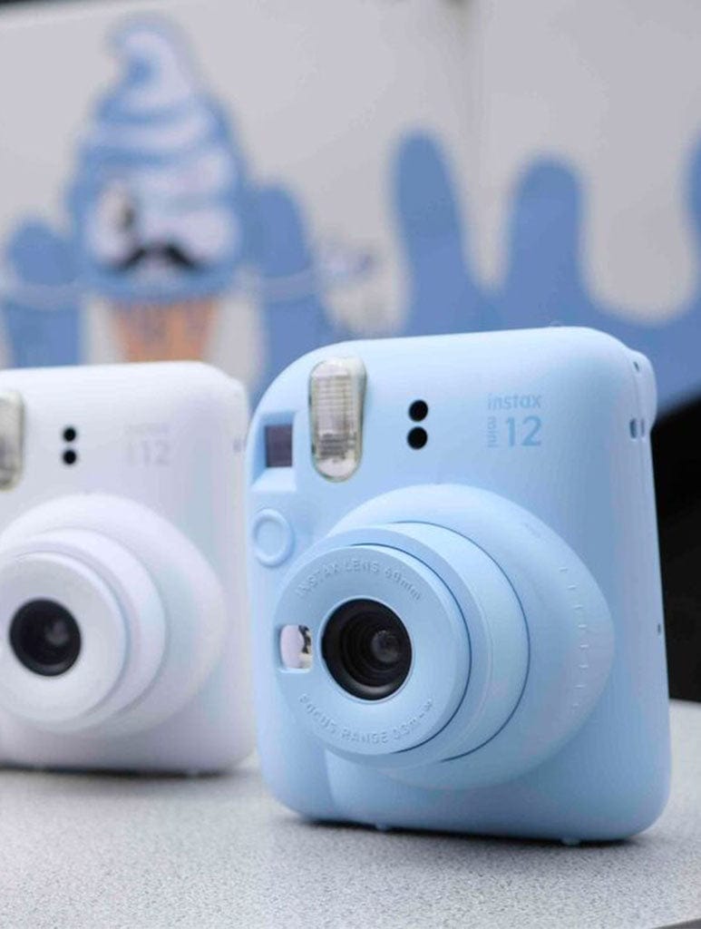 Fuji Instax Mini 8 Blue Instant Camera inc 10 Shots - Laptops Direct