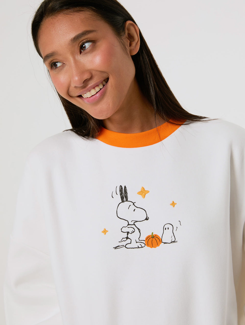 Peanuts x Skinnydip Scream Team Sweatshirt in Ecru Hoodies & Sweatshirts Skinnydip London