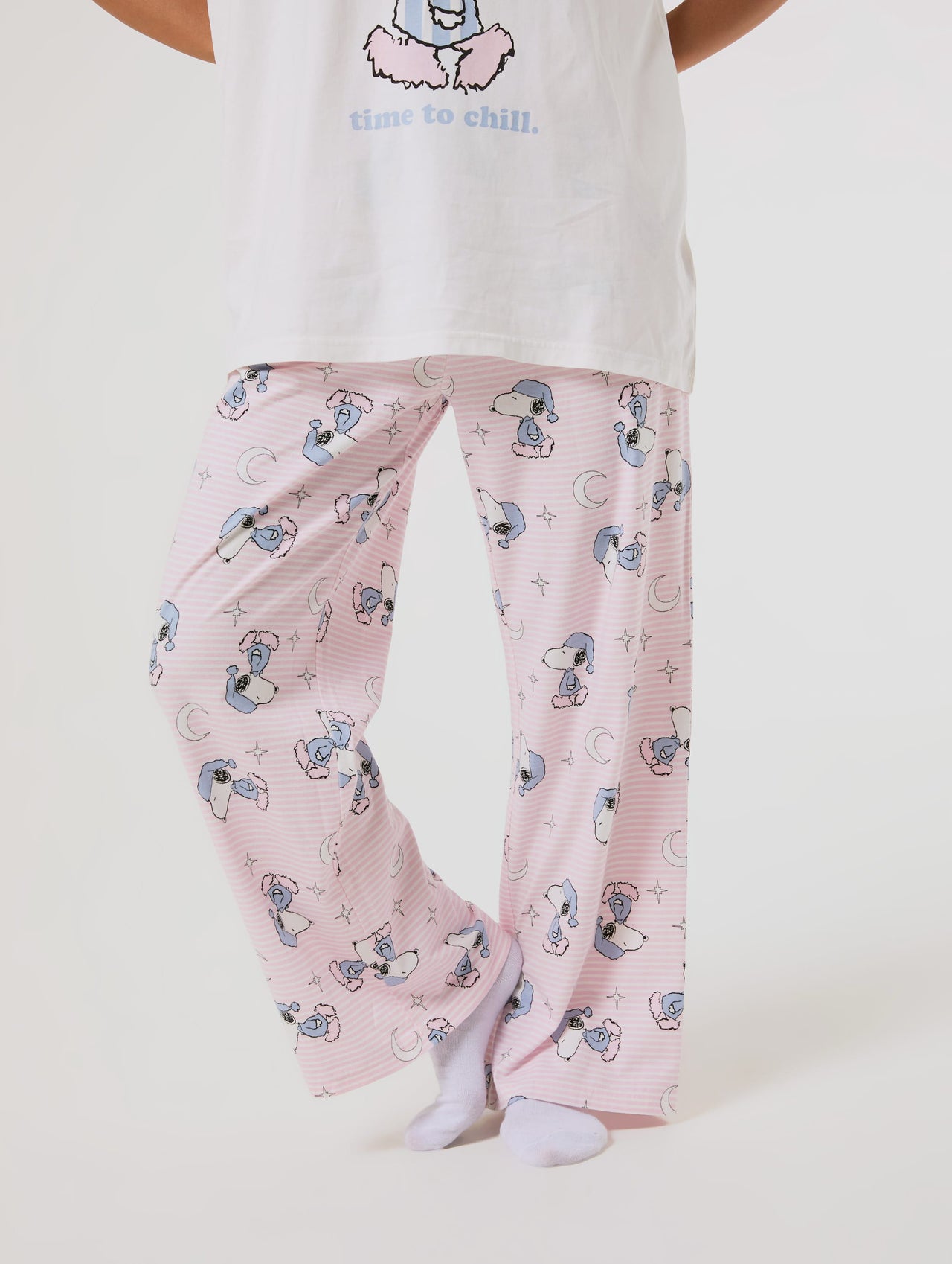 Peanuts x Skinnydip Snoopy Chill T-Shirt and Trouser Set with Eye Mask Lingerie & Nightwear Skinnydip London