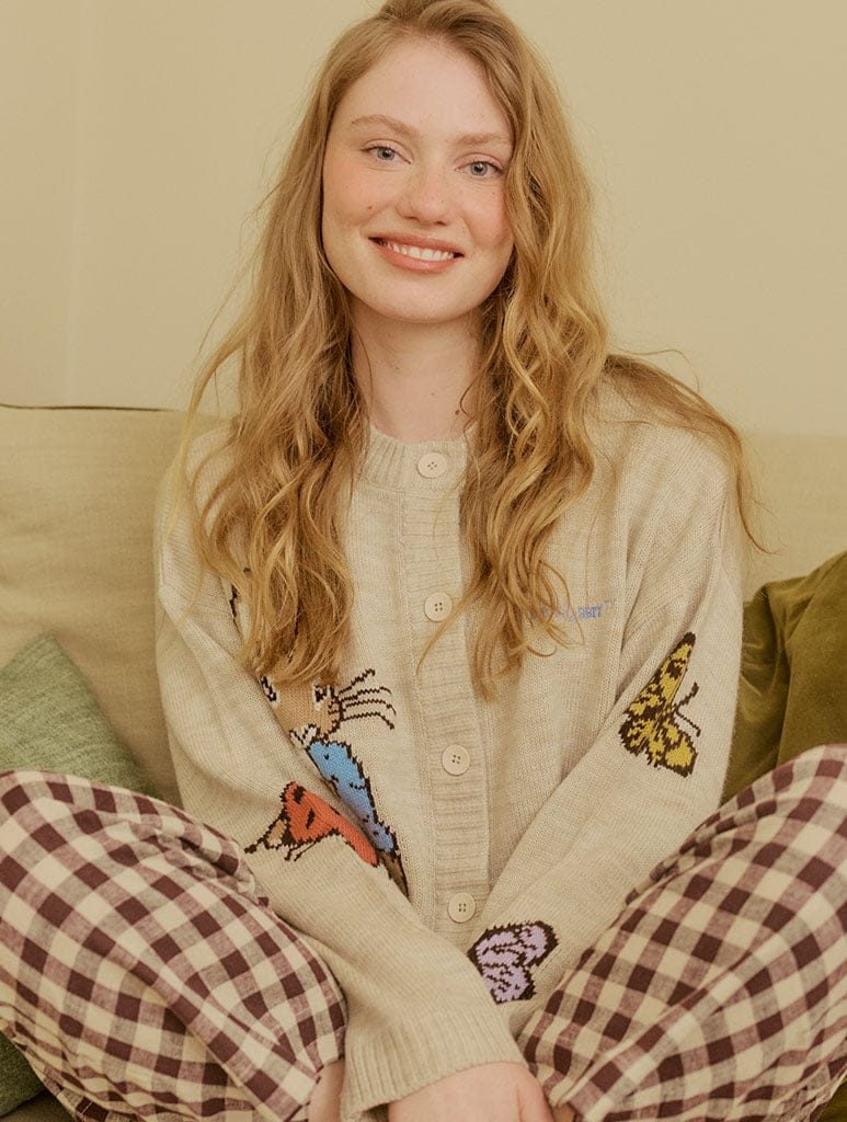Peter Rabbit x Skinnydip Chunky Knit Cardigan in Cream Jumpers & Cardigans Skinnydip London