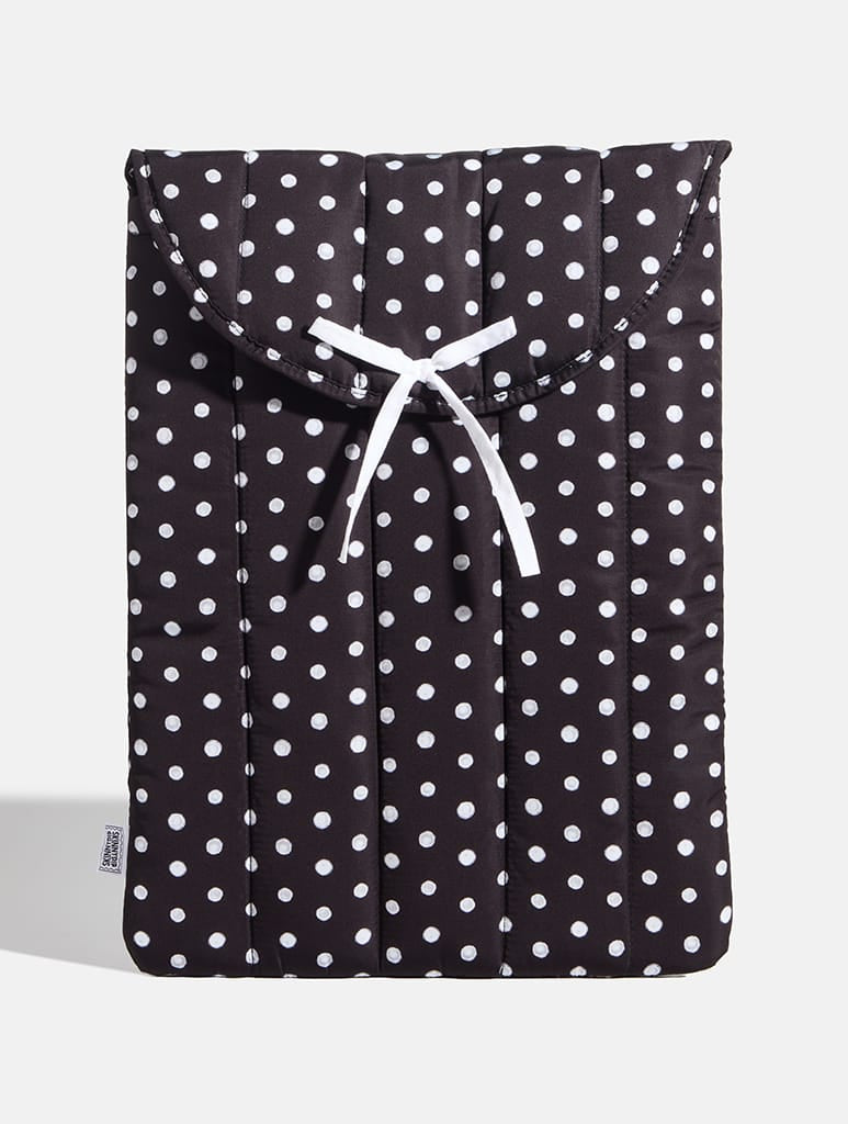 Polka Dot Quilted Laptop Sleeve in Black and White Laptop Cases Skinnydip London