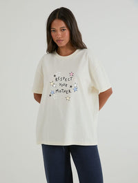 Respect Your Mother T-Shirt In White Tops & T-Shirts Skinnydip London
