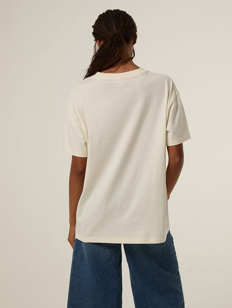 Romantic Tour Heart Glasses T-Shirt In White Tops & T-Shirts Skinnydip London