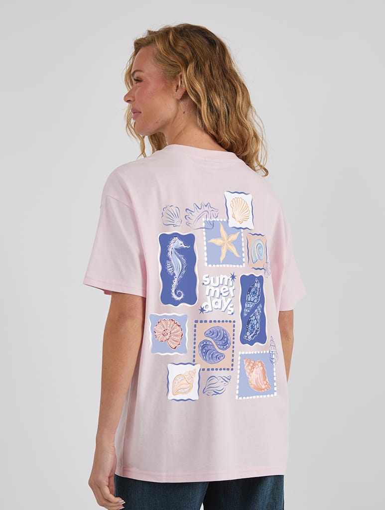 Seashell Stamp T-Shirt In Pink Tops & T-Shirts Skinnydip London