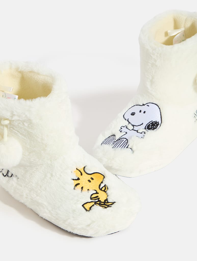 Snoopy Boot Slippers Lingerie & Nightwear Skinnydip London