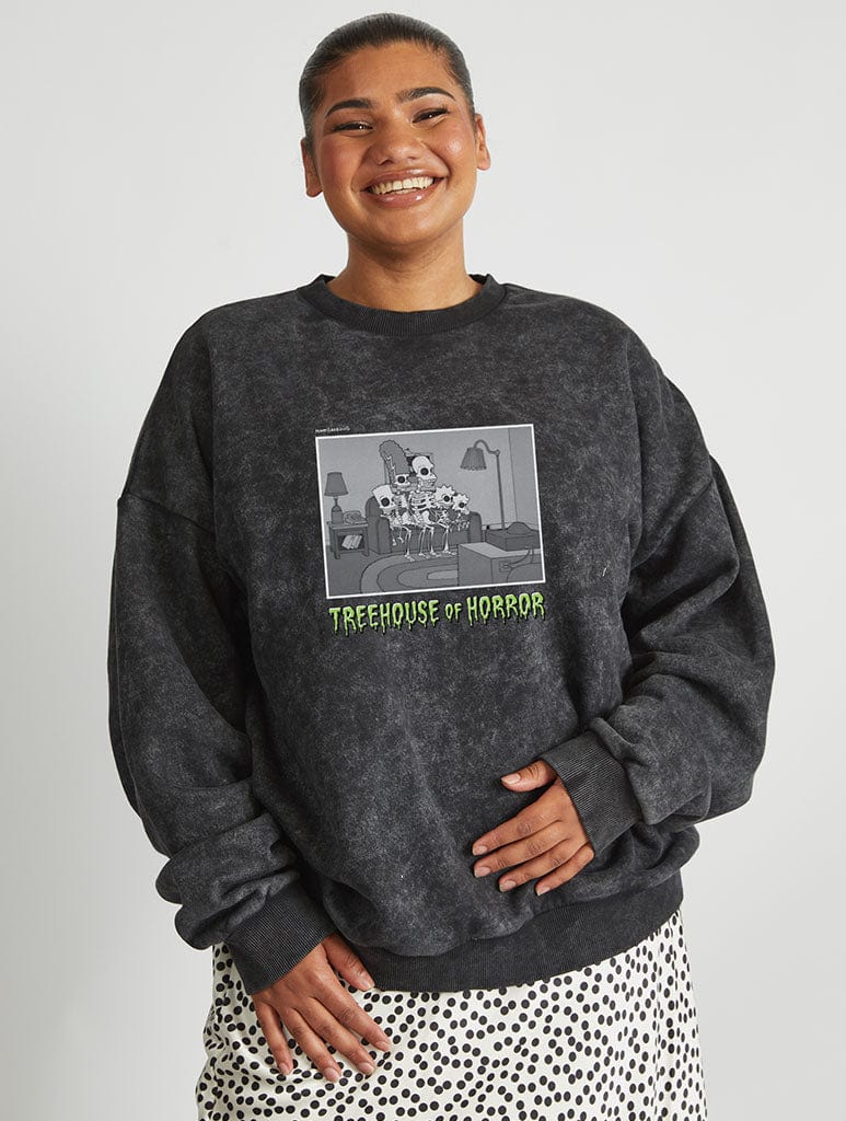 The Simpsons Treehouse of Horror III Still Sweatshirt In Acid Wash Hoodies & Sweatshirts Skinnydip London