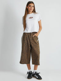 Von Dutch Leopard Logo Baby T-Shirt in White Tops & T-Shirts Skinnydip London