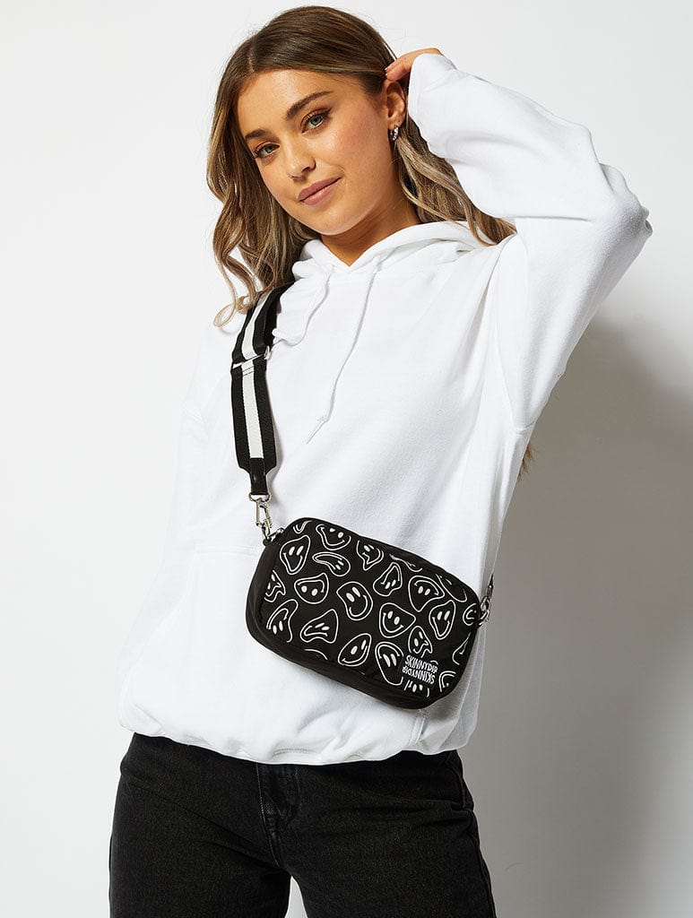 Warped Face Nylon Camera Bag in Black | Stylish Camera Bag | Skinnydip ...